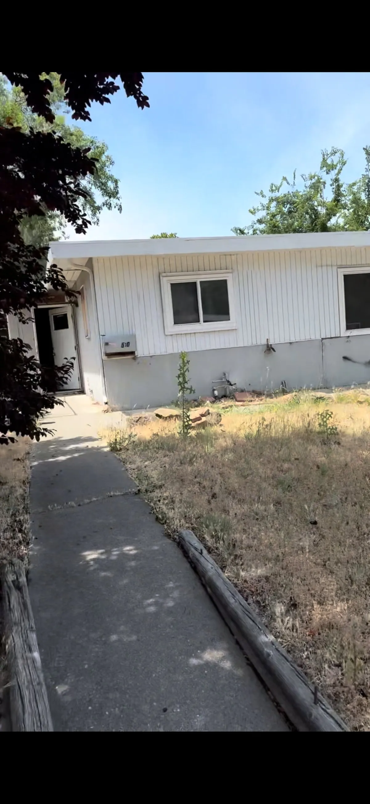 510 Camellia Way, Vacaville before remodel